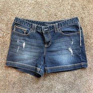 Maurices Distressed Non-Cuffed Shorts